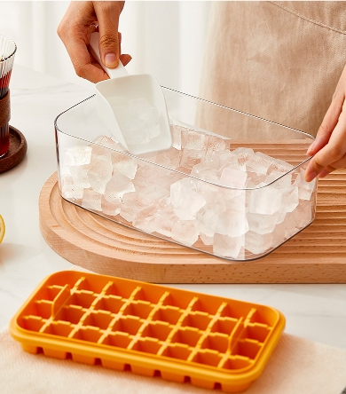 Форма для льда с крышкой Press Ice Cube Tray