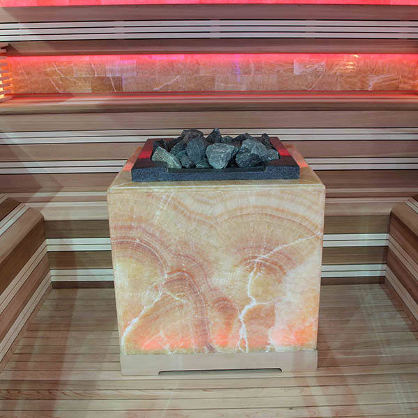 Традиционная сухая сауна с инфракрасным обогревом и паром