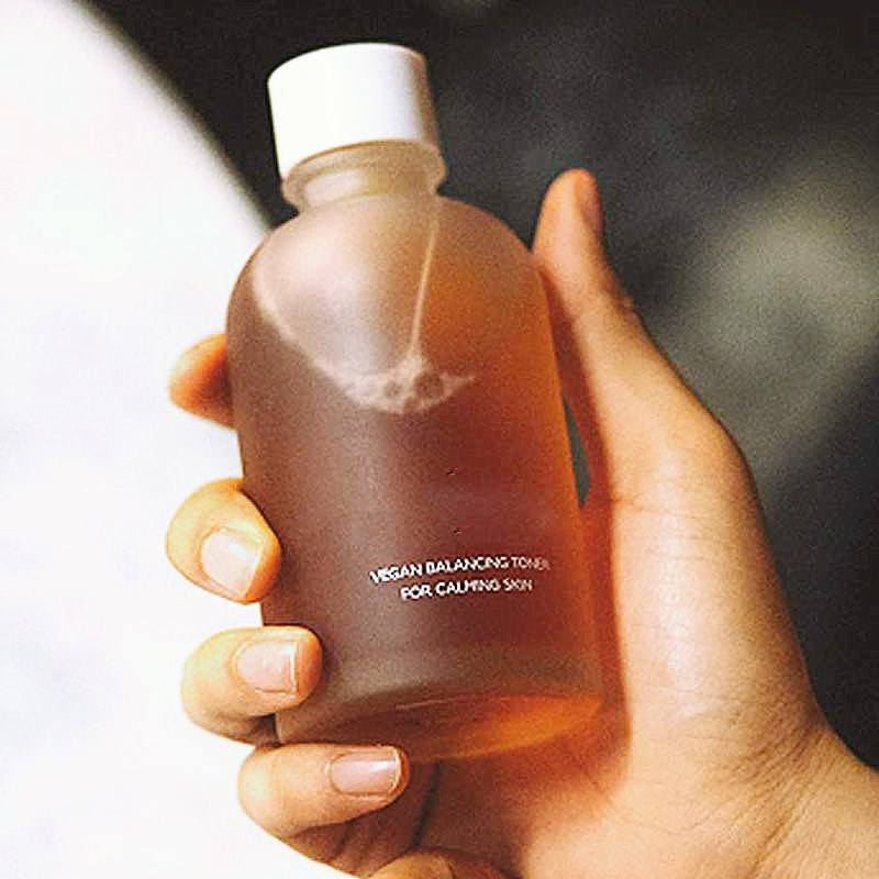 Vegan Green Tea Balancing Toner for Calming Skin