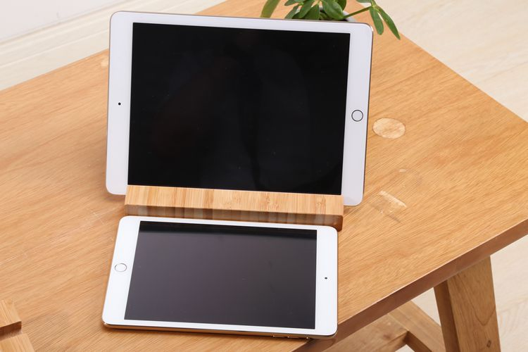 Amazon Supplier Bamboo Wooden Tablet Stand