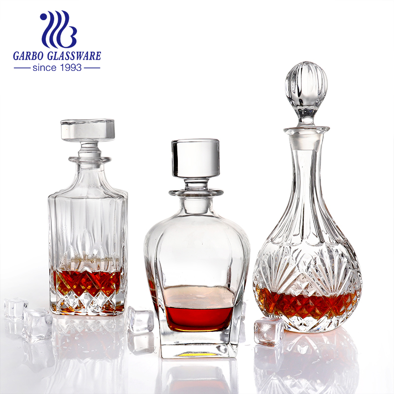 700ml Capitol Liquor Decanter Whiskey Decanter with Glass Stopper Home Bar Whiskey Decanter for Wine Engraving Glass Wine Bottle Decanter Wholesale