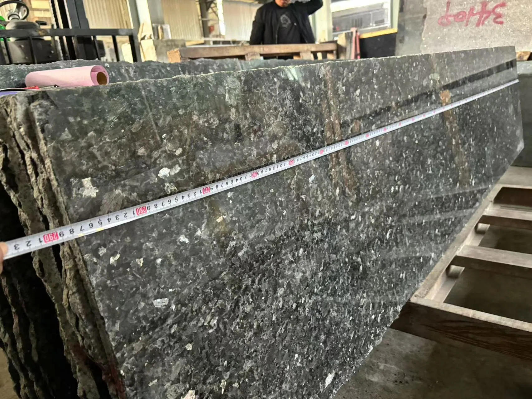 Silver Pearl Natural Stone Granite Decoration Material for Wall Cladding Kitchen Countertop