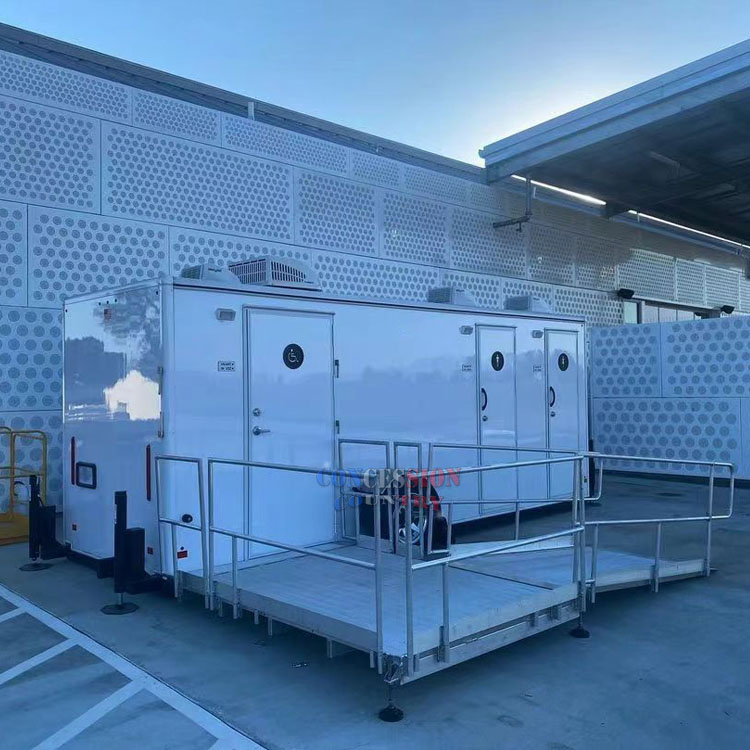Hot Sale Luxury Ada Restroom Trailer Mobile Toilet Portable Bathroom Trailer