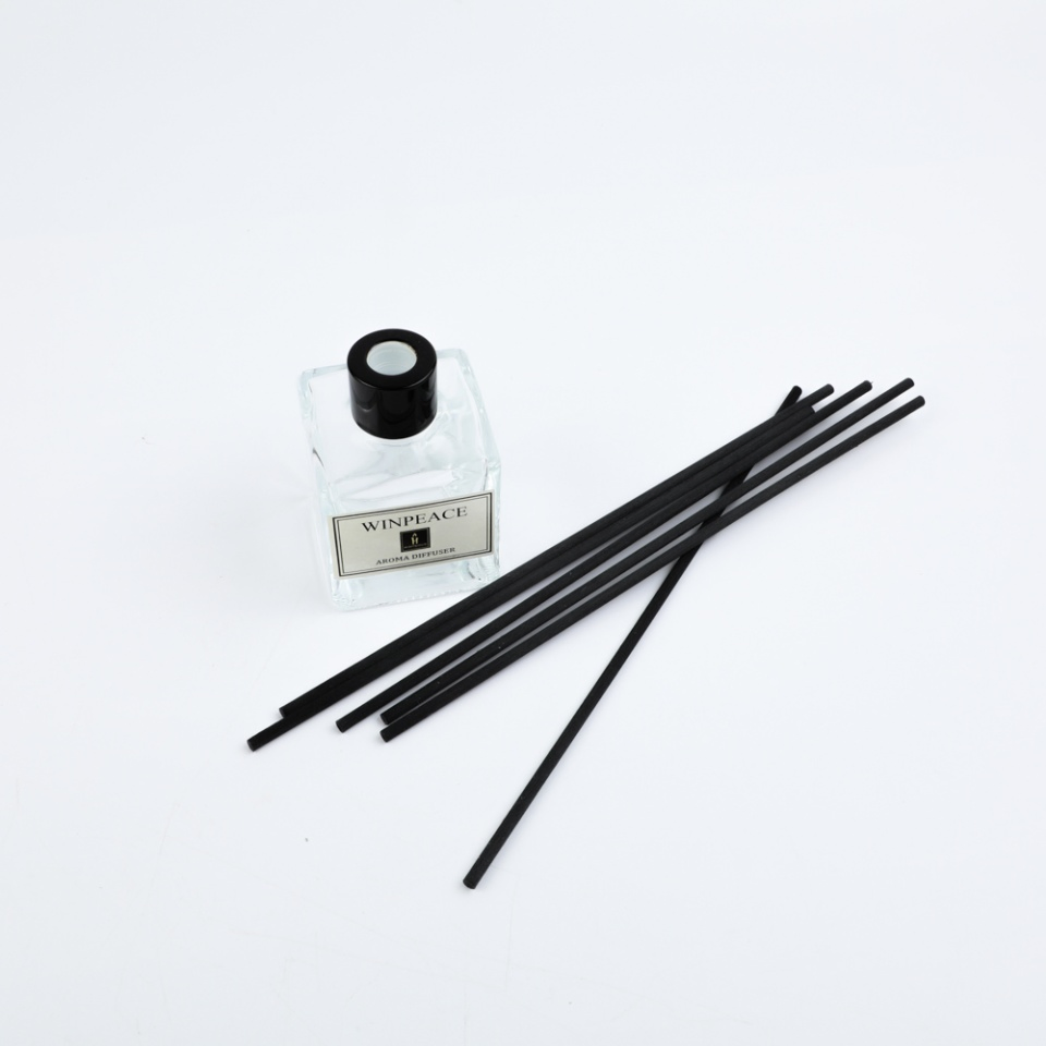 Long-Lasting Scent Invigorating OEM Service Scent Aromatherapy Diffuser for Car
