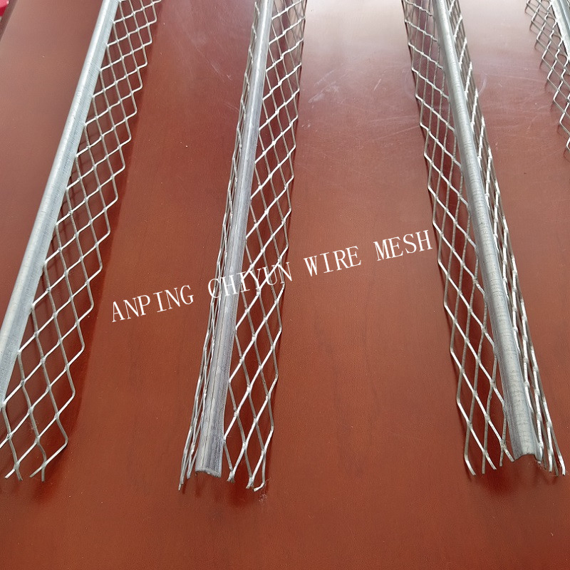 2.7m Length Galvanized Plaster Angle Bead Stucco Reinforcement External Render