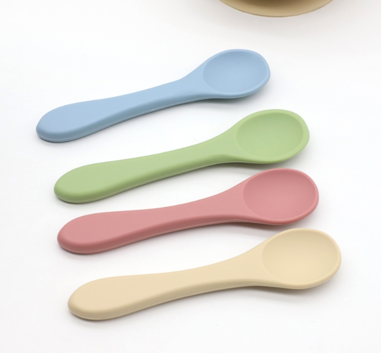 Colorful and Adorable Silicone Bowl for Little Children Kitchenware Baby Food Grade Silicone Bowl Baby Feeding Bowl