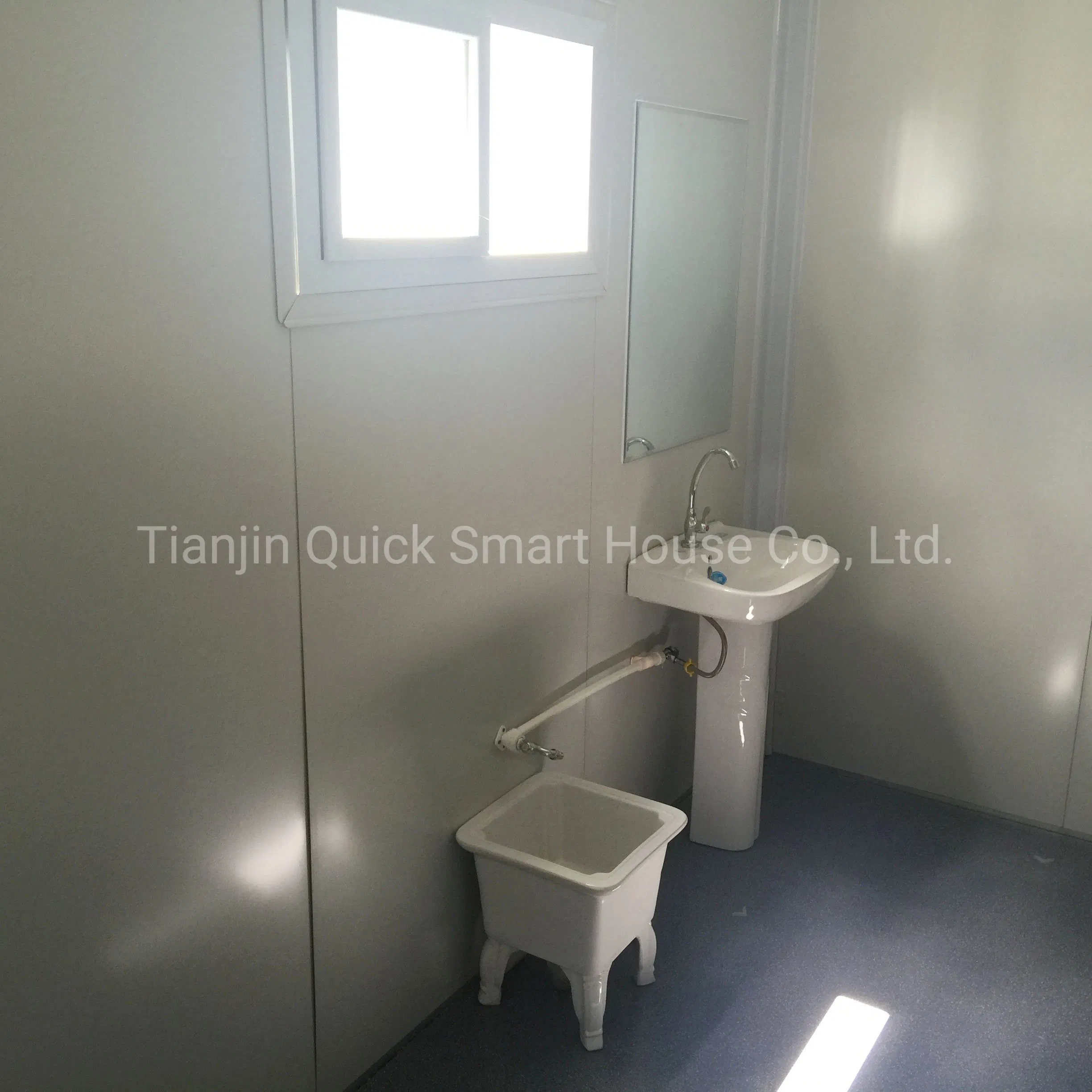 China Used Prefab Bath House/Mobile Toilet/Portable Toilet for Sale
