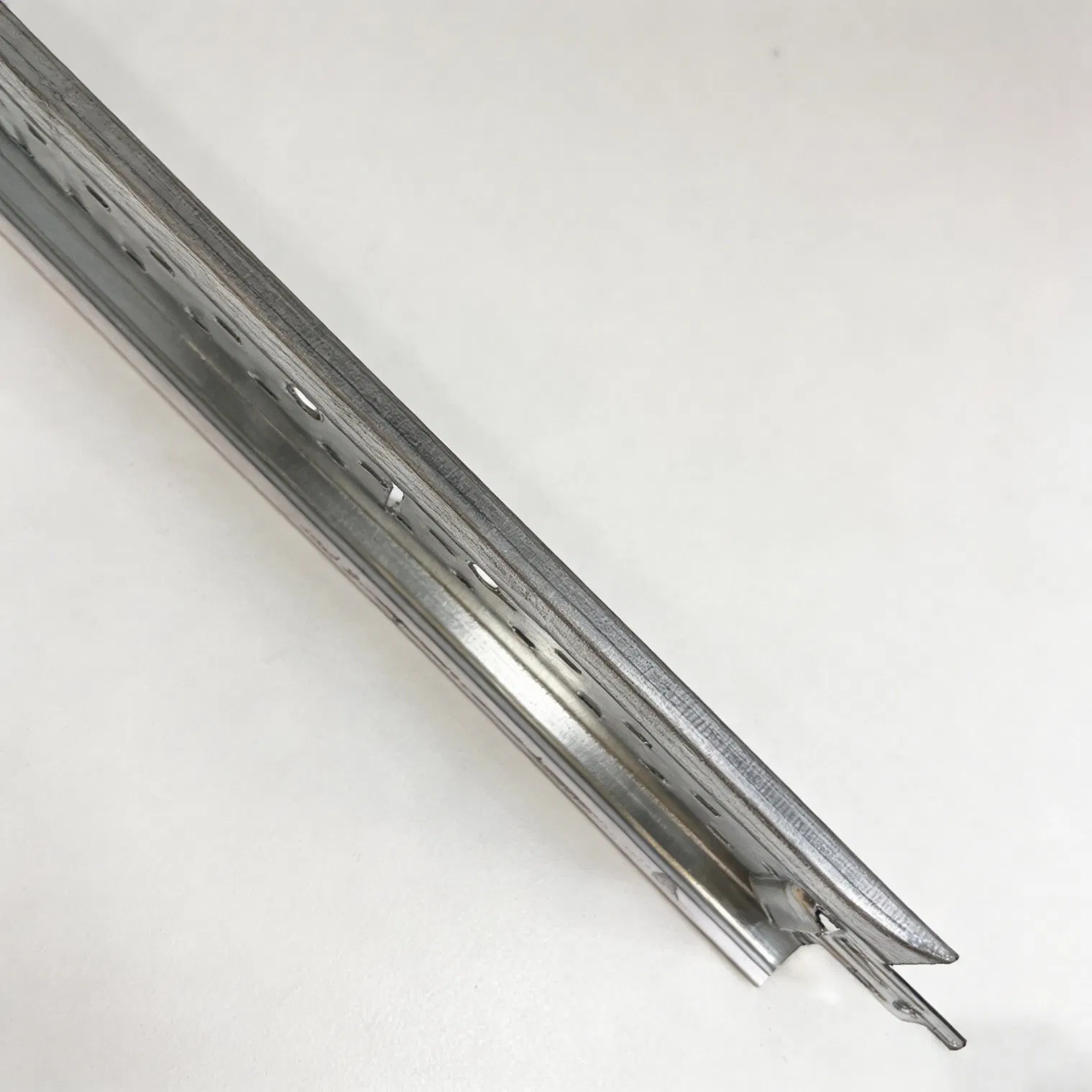 Factory Supply Painted Keel T Bar Suspended False Ceiling T Grid