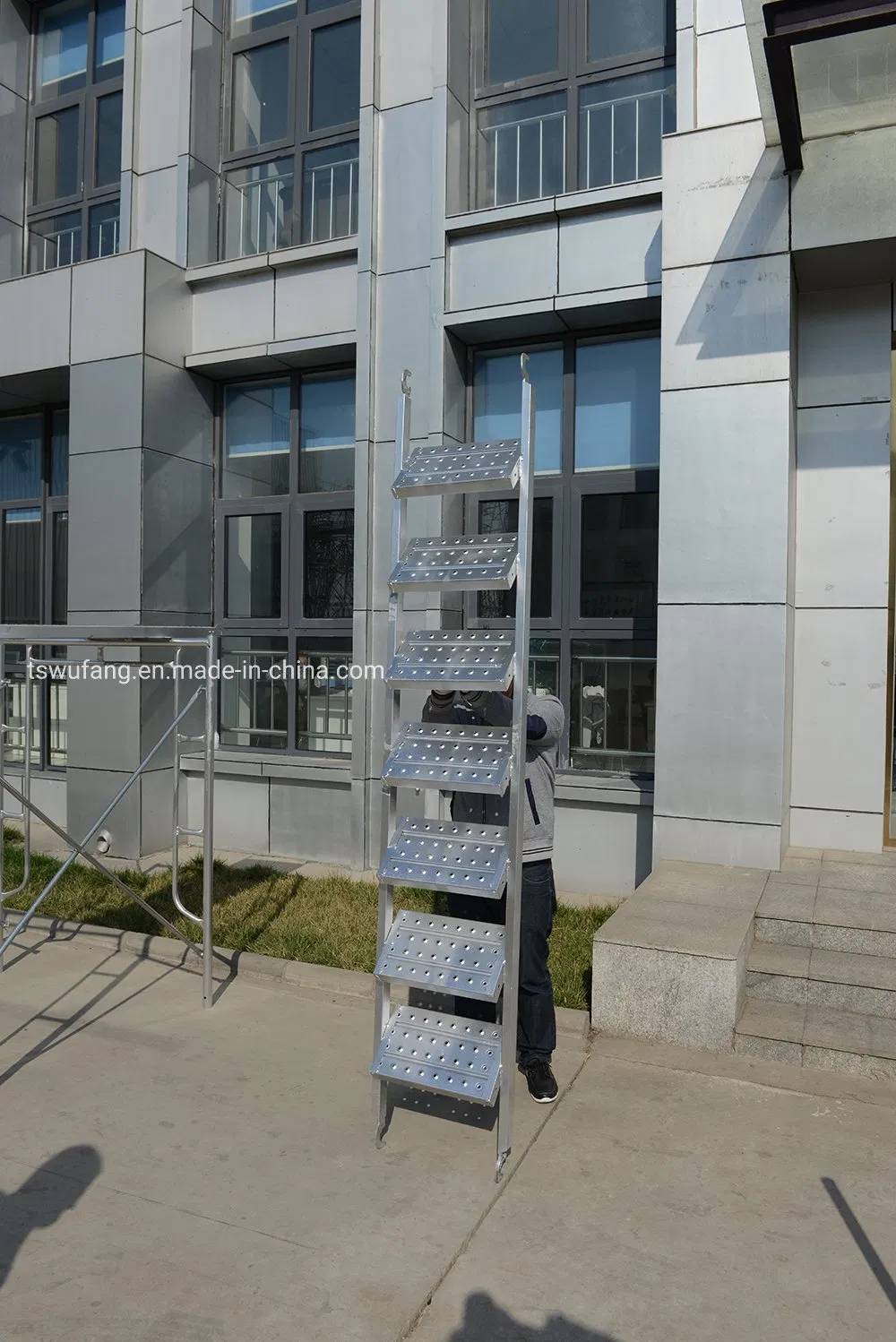 Galvanized Scaffolding Steel Step Ladders Staircase