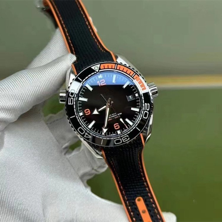 Mechanical Rubber Sports Mens 8900 Movement Waterproof Watch