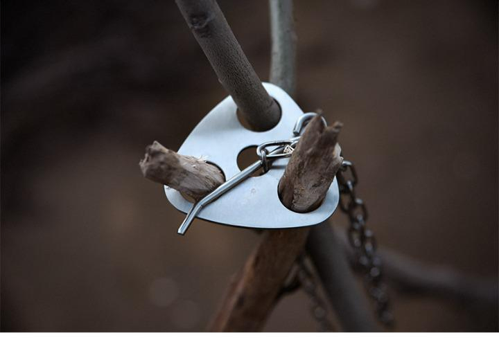 Discount Price Adjustable Chain Stainless Steel Sturdy Portable Camping Campfire Tripod