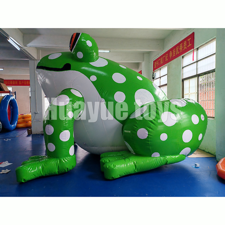 Hot Selling 3 Meters Inflatable Green Frog Animal Character Inflatable Floating Water Frog Animals Toy Big Model for Commercial