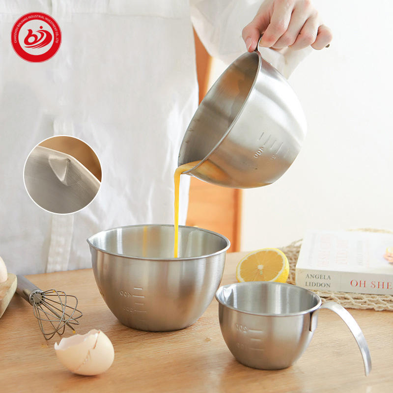 Factory Directly Sell Salad Bowl Premium Stainless Steel Egg Beate Mixing Bowl with Handles Graduated Bowl Measuring Cup