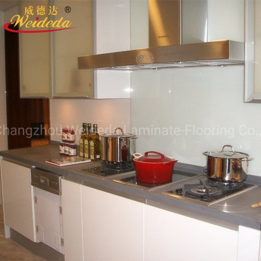 Влагостойкая HPL плита 12 мм для перегородок туалетов