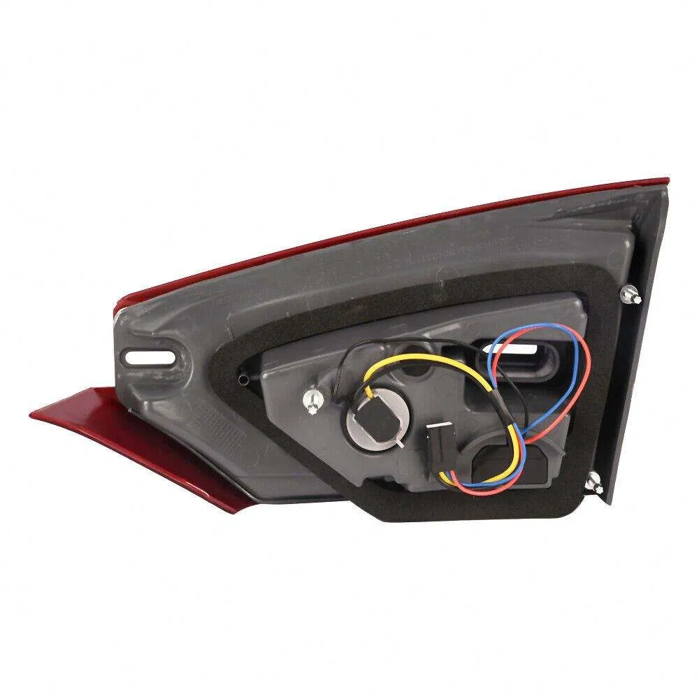 Задний светодиодный фонарь стоп-сигнала Ford Fusion 2017-2020