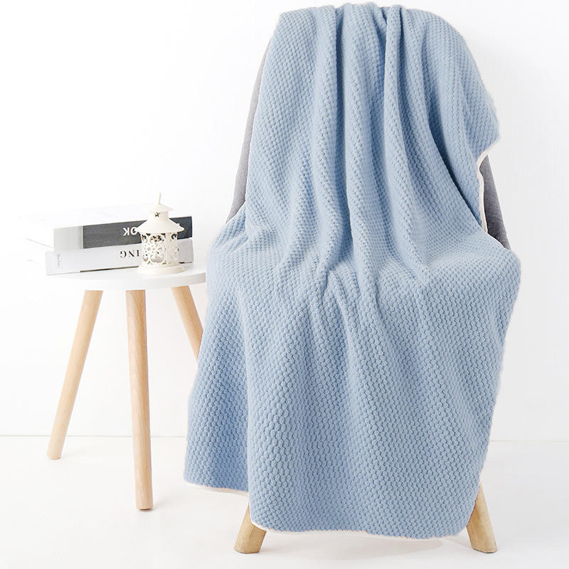 Soft Warm Decorative Flannel Cotton Coral Fleece Water Absorbent Bed Home Use Throw Blanket