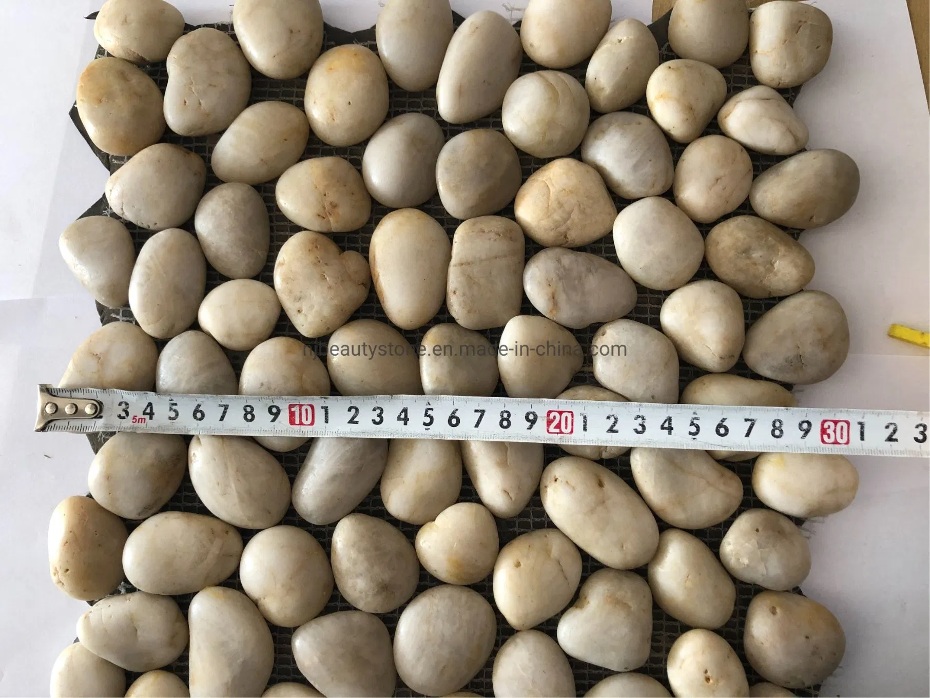 Polished Pebble Natural Black Landscape Decorative Stone 30*30cm