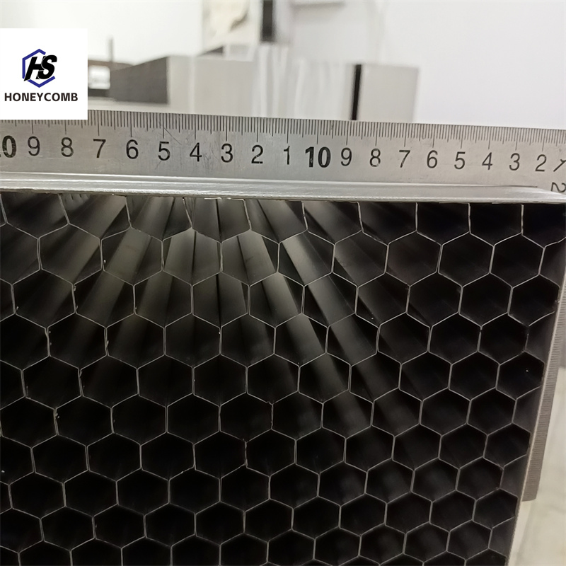 Stainless Steel Wind Tunnel Aircraft Wind Tunnel Honeycomb Flow Straightener