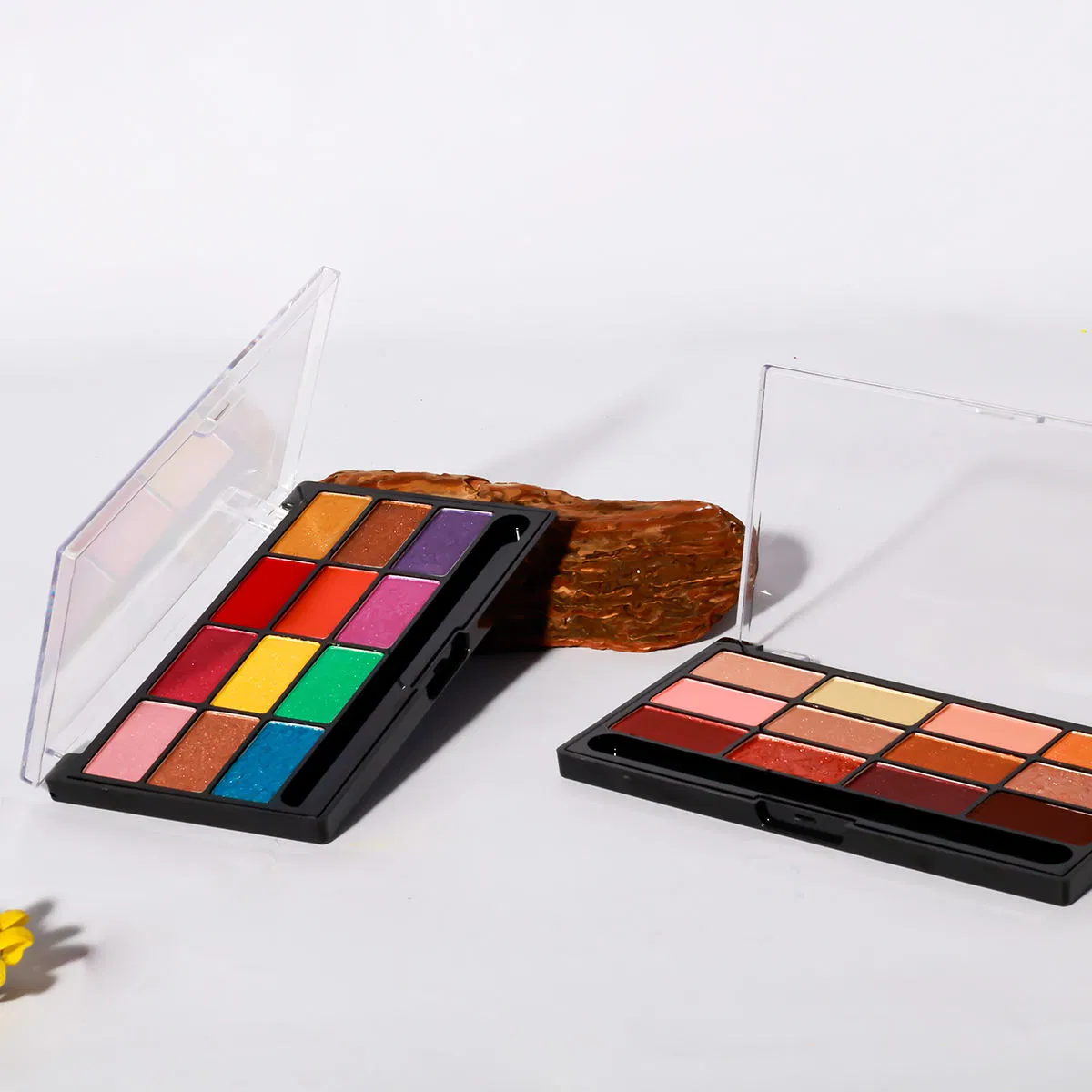 High Pigment Metallic Eyeshadow Palette - 12 Stunning Shades