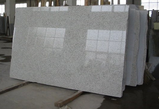 Natural Stone Light Grey Granite for Tile/Slab Wall/Floor/Cladding/Paving/Cube/ Steps/Risers