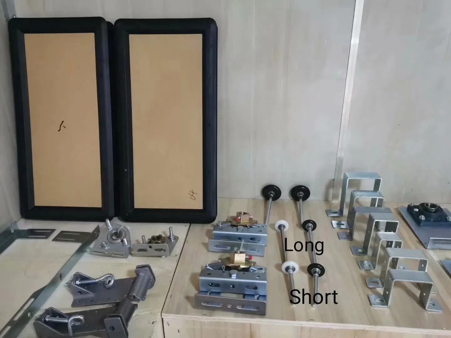 Chinese Supplier for Industrial Garage Door Plastic Light PVC Window