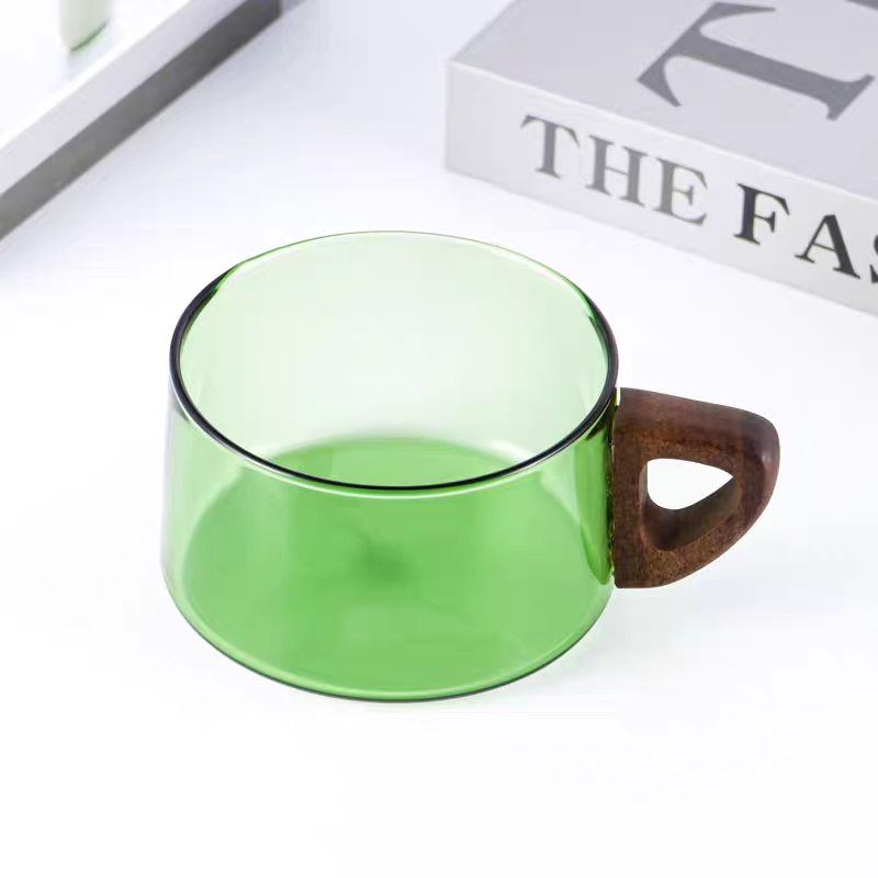 80ml 150ml 250ml 350ml Colorful Heat Resistant Single Wall Kitchenware Table Glass Tea Cup for Coffee Tea Kinds of Drinking Mug with Wooden Handle