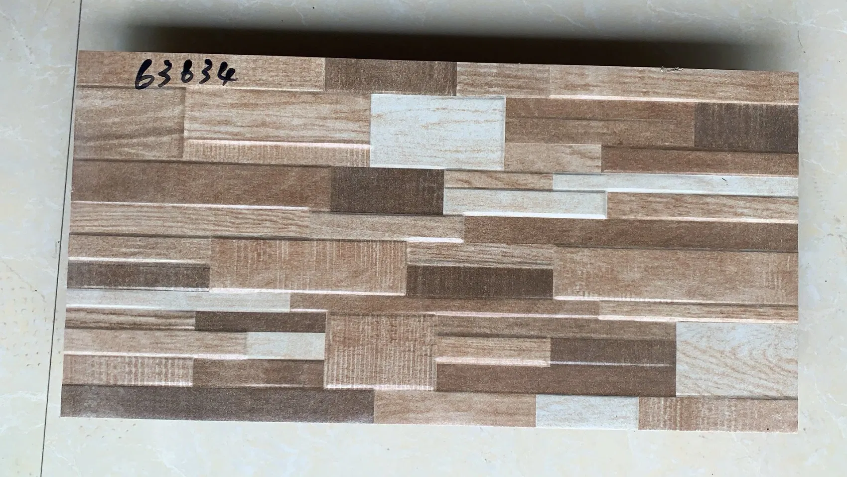 Керамическая плитка под камень 300x600 мм для стен