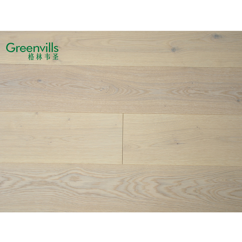 Инженерная дубовая доска разных цветов