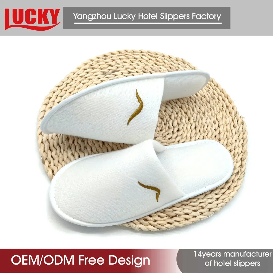 Cheap Nap Hotel Disposable Slipper with Glod Embroidery Custom Travel Slippers