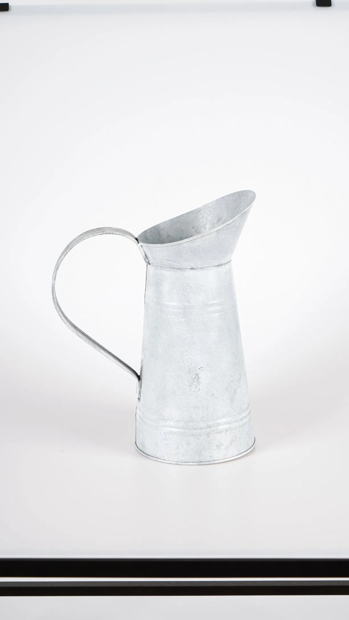 Decorative Vintage Galvanized Metal Milk Jug Flower Jug