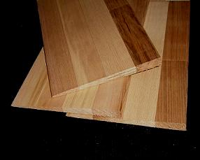 Versatile Red Cader Wallboard for All Outdoor Construction Needs