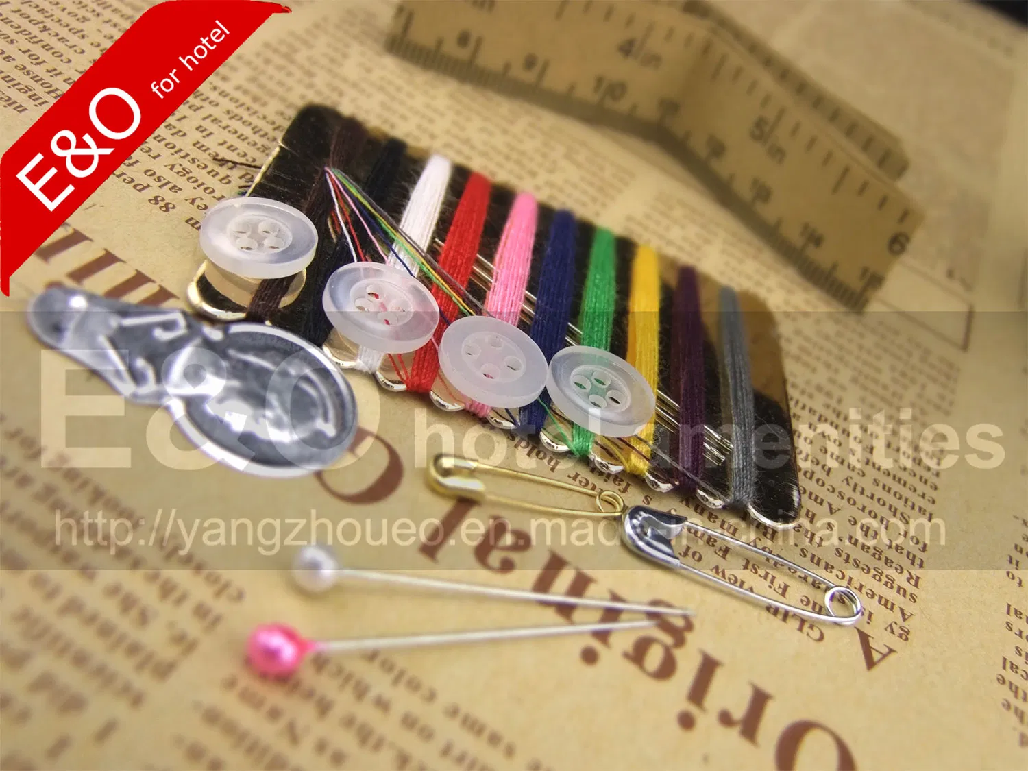 10 Threads Hotel Travel Sewing Kit
