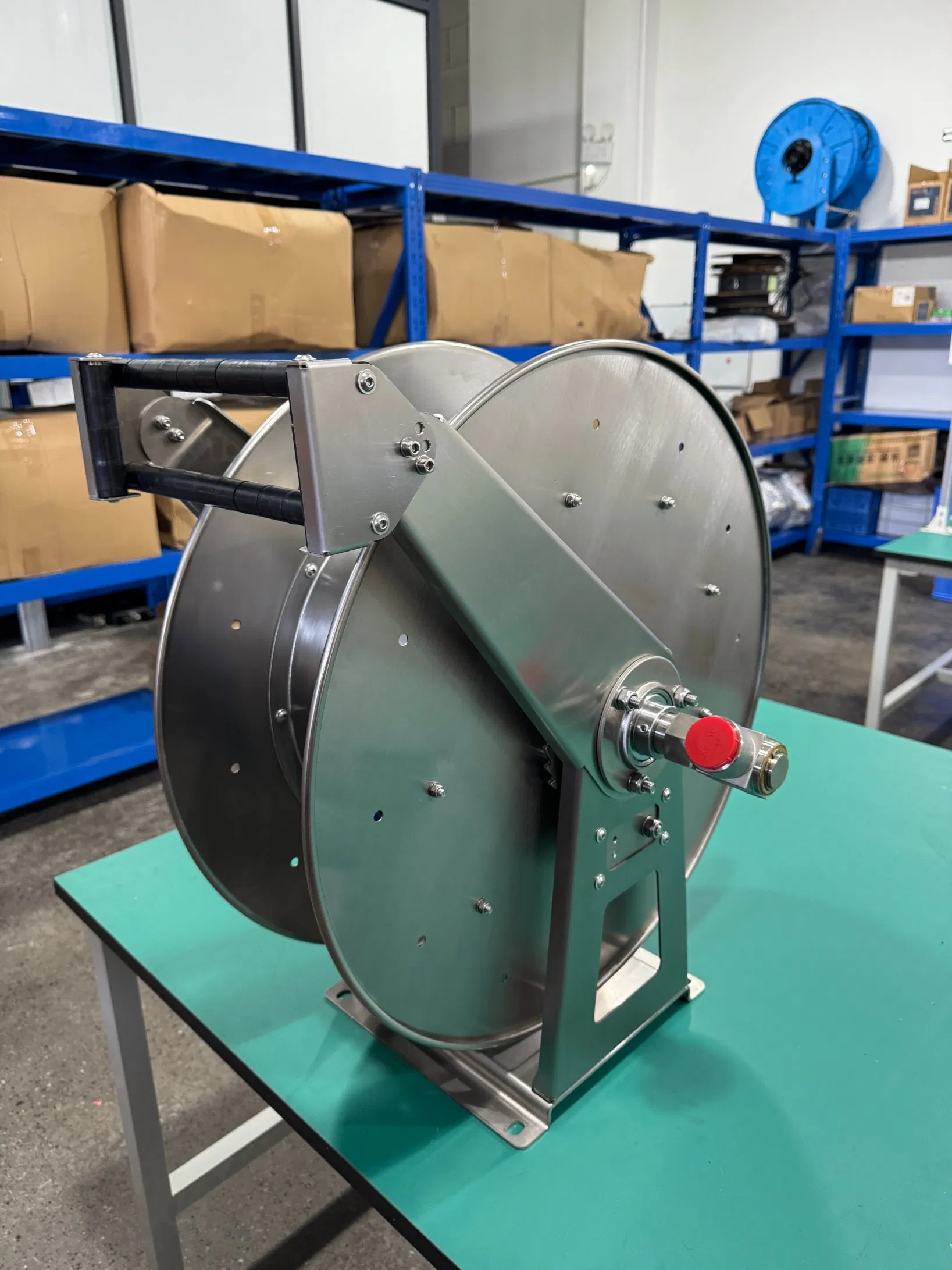 G1 Inlet and Outlet 20m Stainless Steel Spring Hose Reel