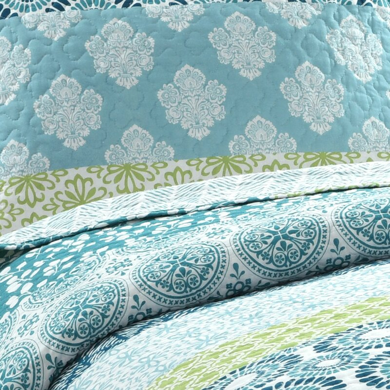 Reversible Cotton Quilt Bedding Set