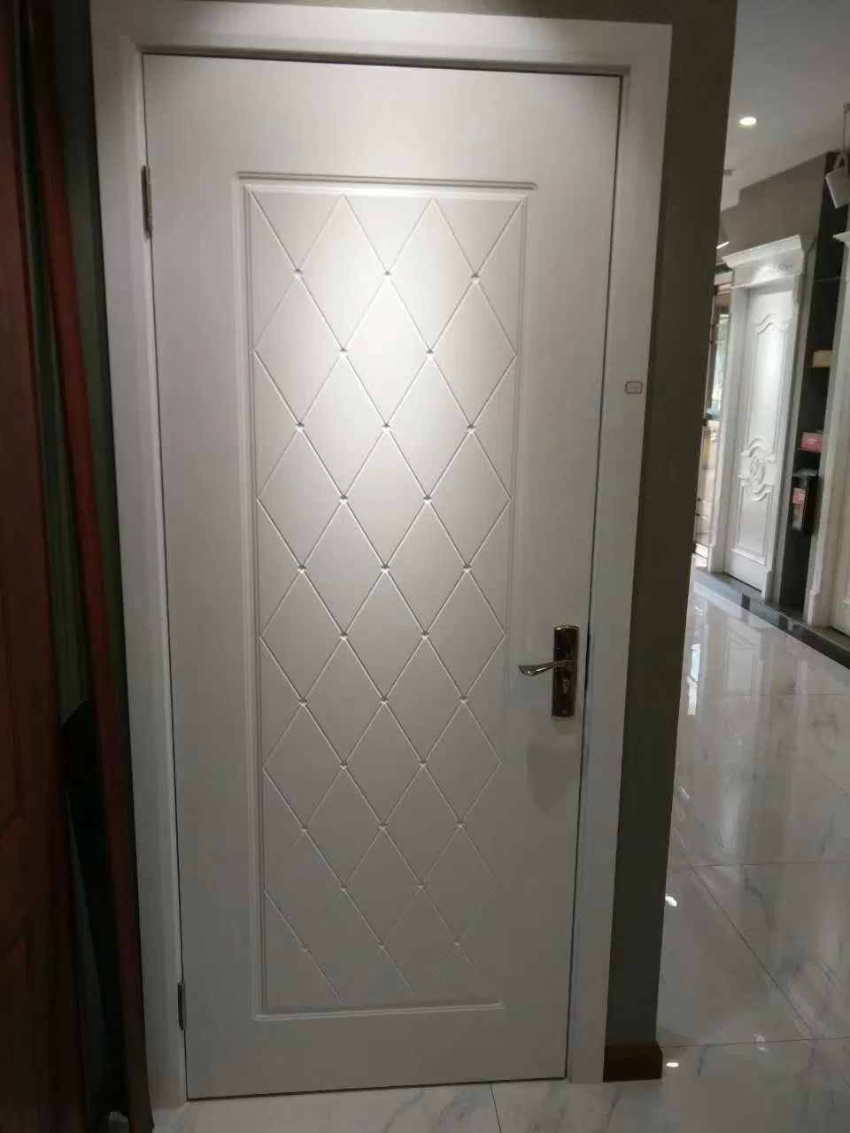 Finished Surface Finishing and MDF Door Material Europe Wooden Door