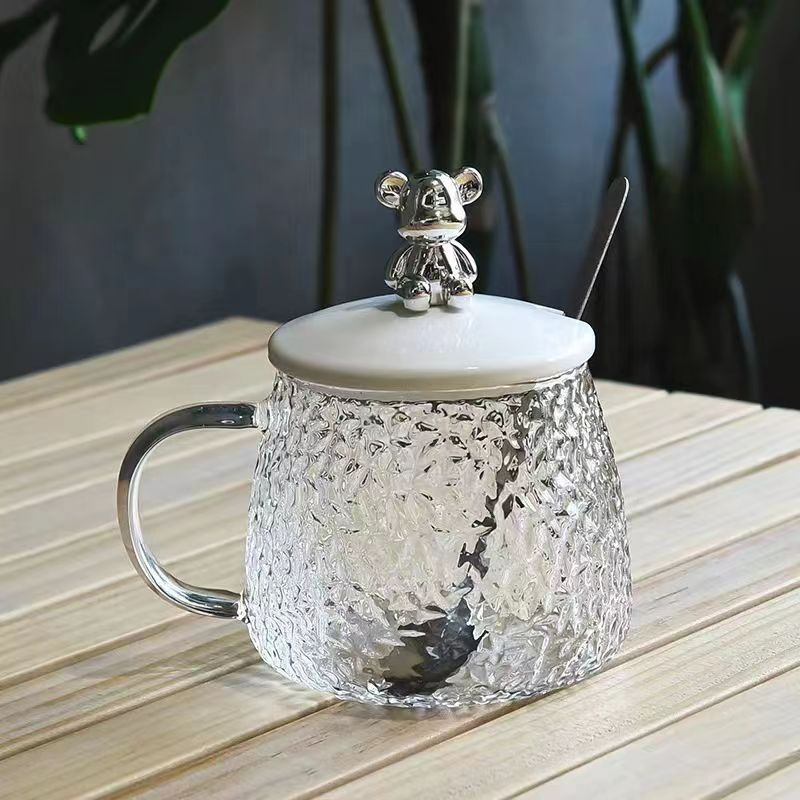 Modern Cute Bear Design 400ml High-Temperature Resistant Tumbler with Lid for Juice Tea Glasses as Business Gifts for Her