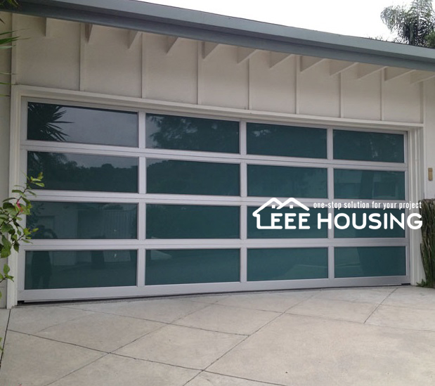 China Factory Supply Aluminum Glass Panel Modern Sectional Remote Control Glass Garage Roller Door Prices