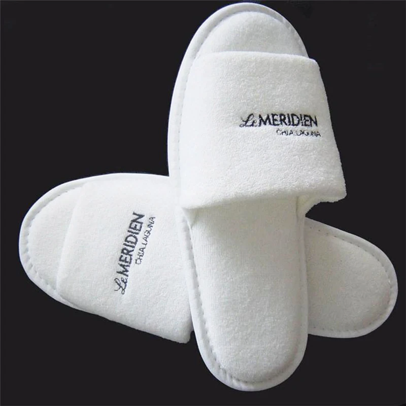 Luxury Disposable Velour Hotel Slippers for Indoor Guests