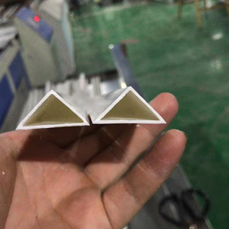 PVC Plastic Vinyl External Inner Corner Beads Angle Beads for Plastering Render Drywall