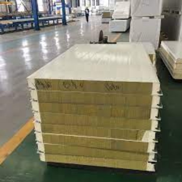 Factory Direct B1 Fire-Rated Insulated Puf Sandwich Panels High Density Cold Storage Hotel Use Eco-Friendly Panels for Food
