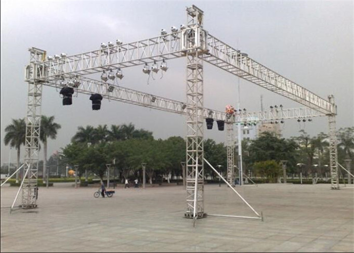 Hot Sale Music Concert Event DJ Lighting Aluminum Portable Stage Truss