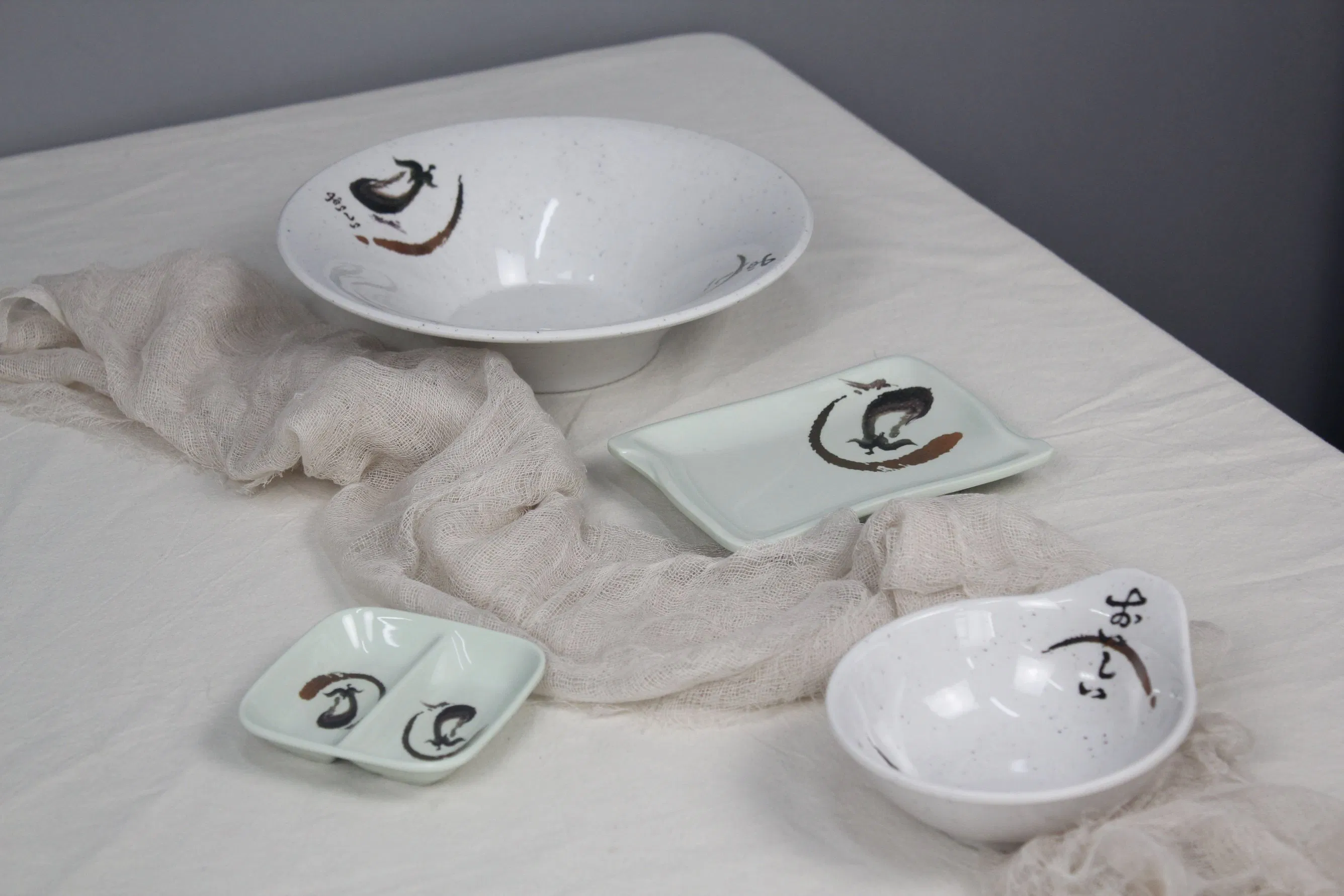 Divided Sauce Plate Melamine Material 2-Divided Sauce Plate Sushi Restaurant Sauce Plate