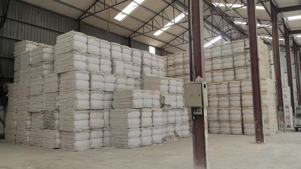 Medical Grade Soundproof Mineral Fiber Ceiling Tiles with Square Edge