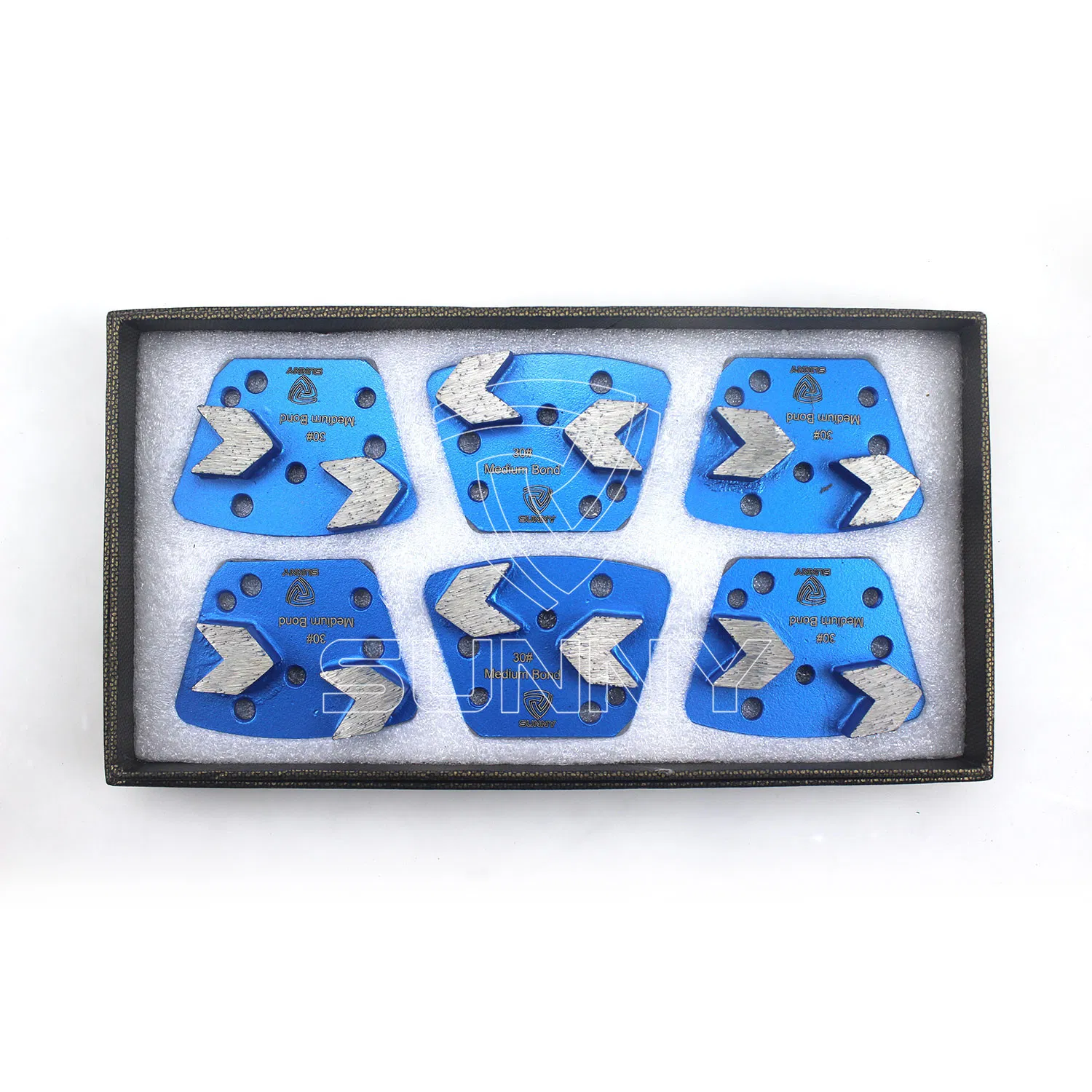 Алмазный шлифовальный сегмент Blastrac Arrow для бетона и металла