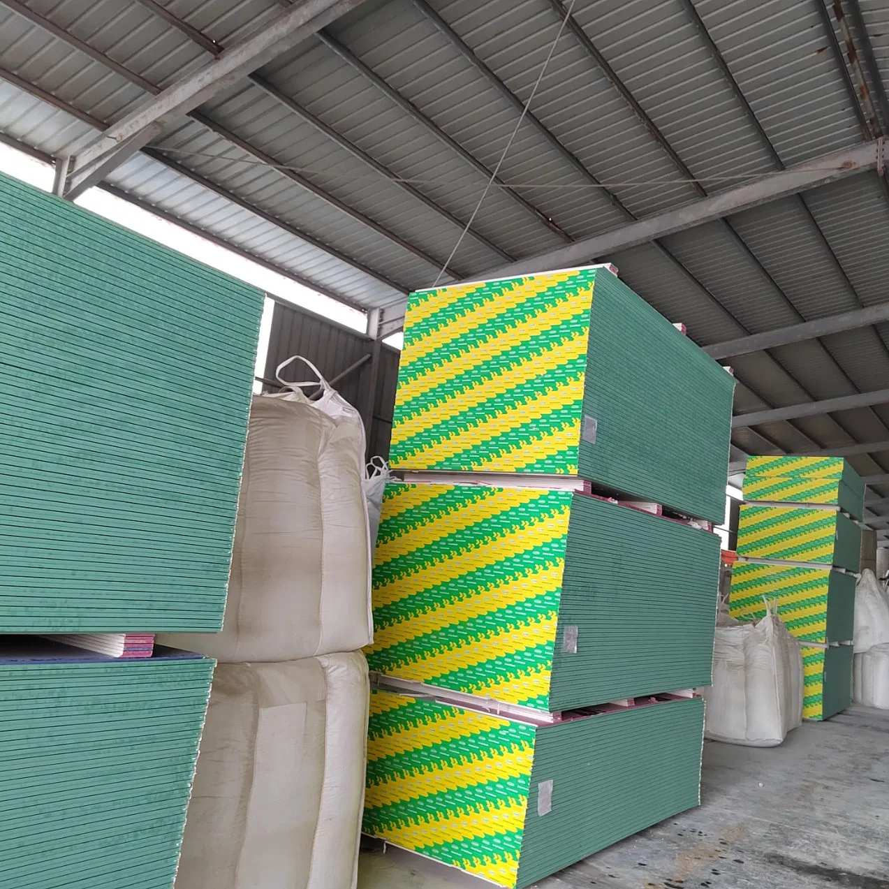 Decoration Gypsum Ceiling Board/Waterproof Suspended Gypsum Ceiling Board