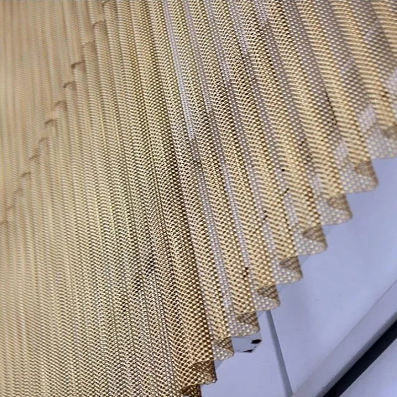 Decorative Space Divider Interior Gold Color Cooper and Brass Multi-Color Metal Chain Link Lightweight Metal Coil Drapery Aluminum Screen Curtain for Home