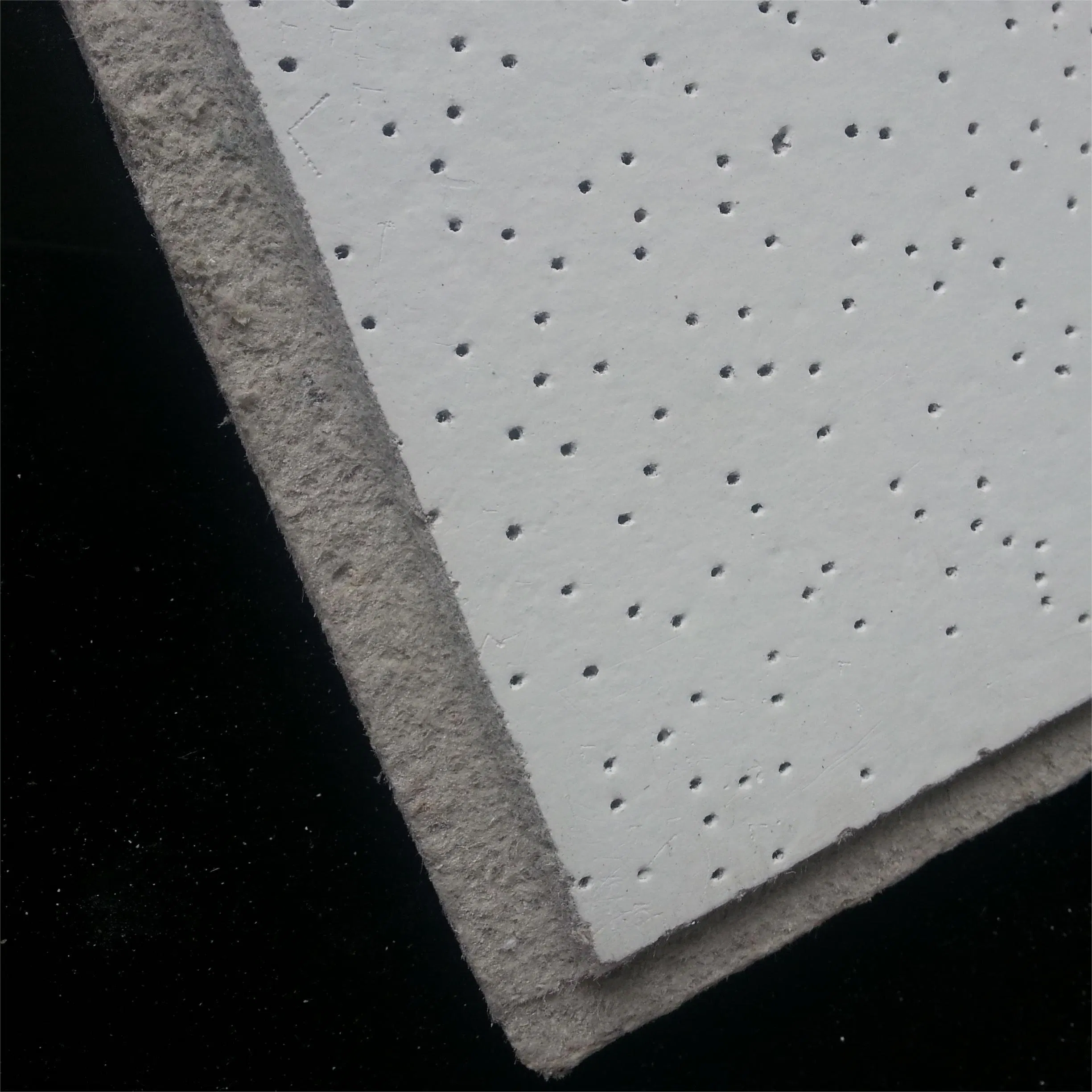 Rh99 Humidity Resistant Anti-Sagging Mineral Fiber Ceiling for High Moisture Areas