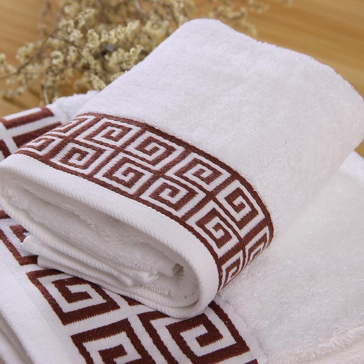 Free Sample Luxury Collection 100% Cotton Star Hotel White Bath Towel with Logo 09