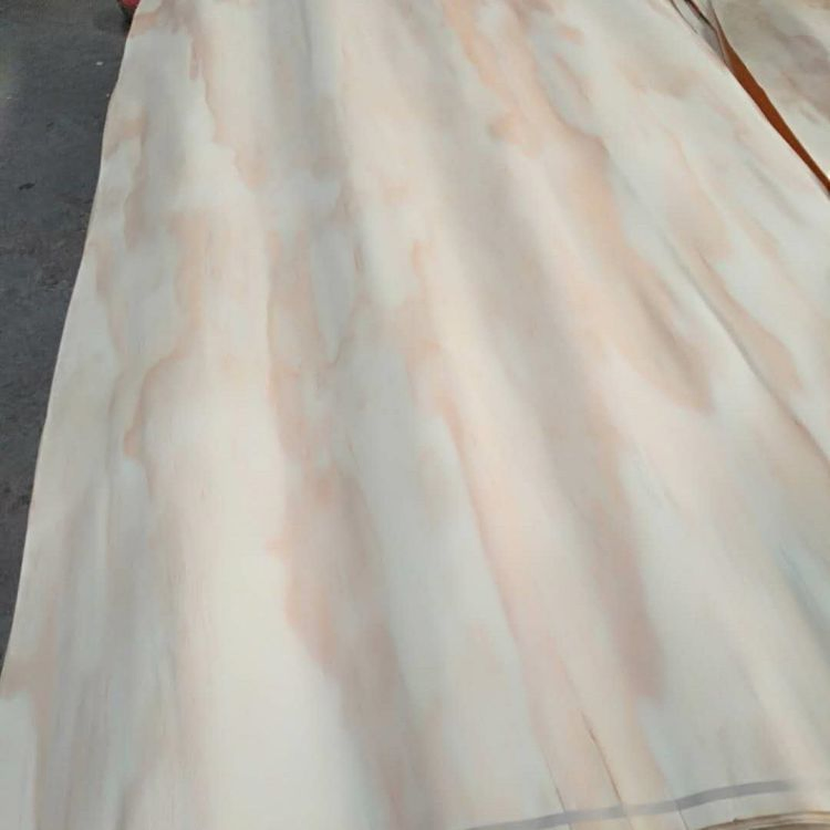 Comaccord Bb Pine Veneer Wood for Plywood Use