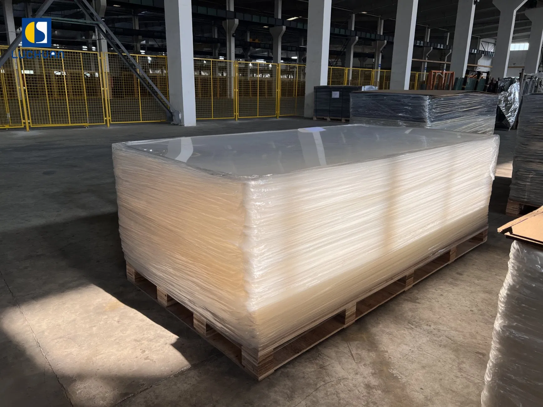 Luchuan Acrylic Sheet 18mm Thick Clear Transparent Acrylic Board Organic Glassfactory Sale